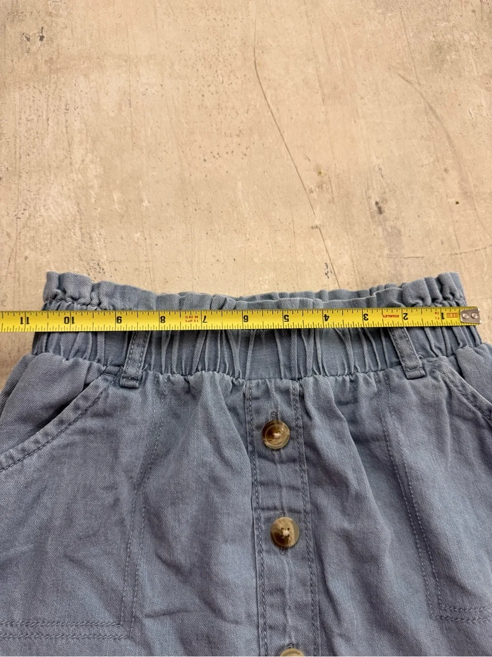 OshKosh B’gosh Girls Chambray Skirt Elastic Waist Button Front Size 8A